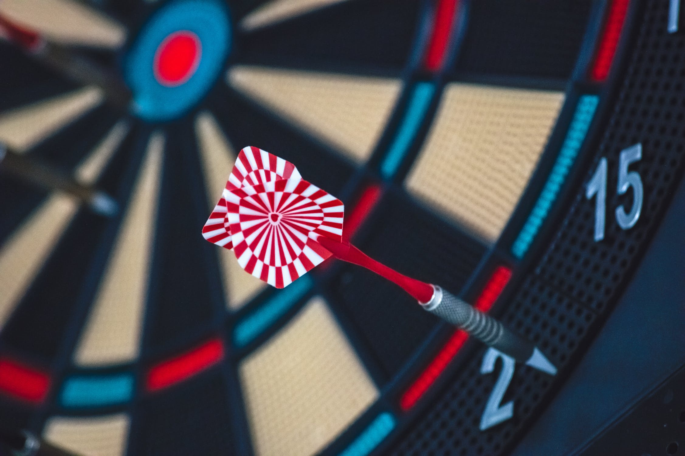 Marketing goal-setting visual accompanying a guide to choosing an agency