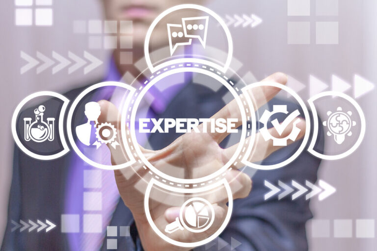 Expertise diagram with analysis, communication and problem-solving symbols
